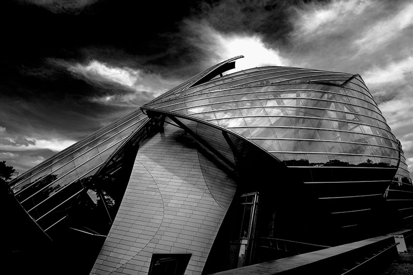DSC_3275-850-LouisVuittonFoundation-BW