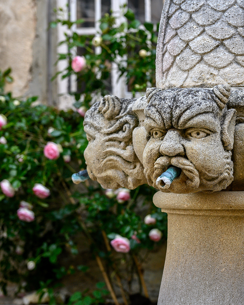 Fontaine des Mascarons