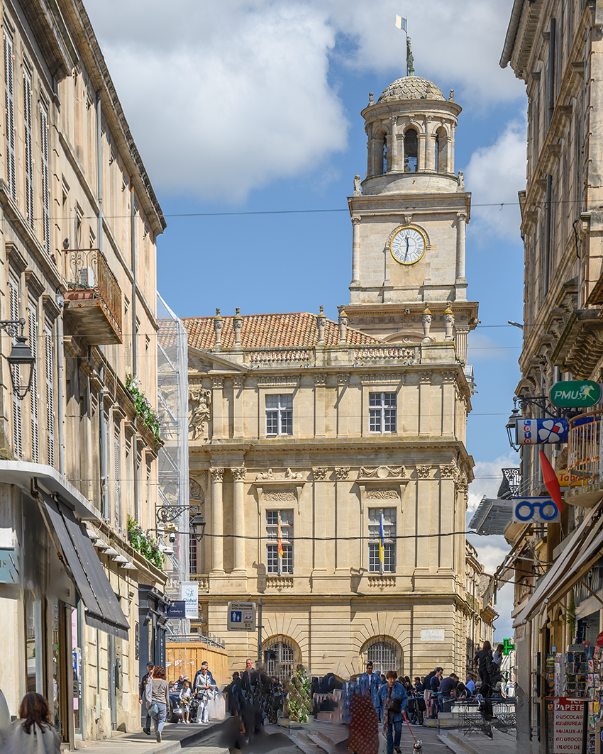 Arles